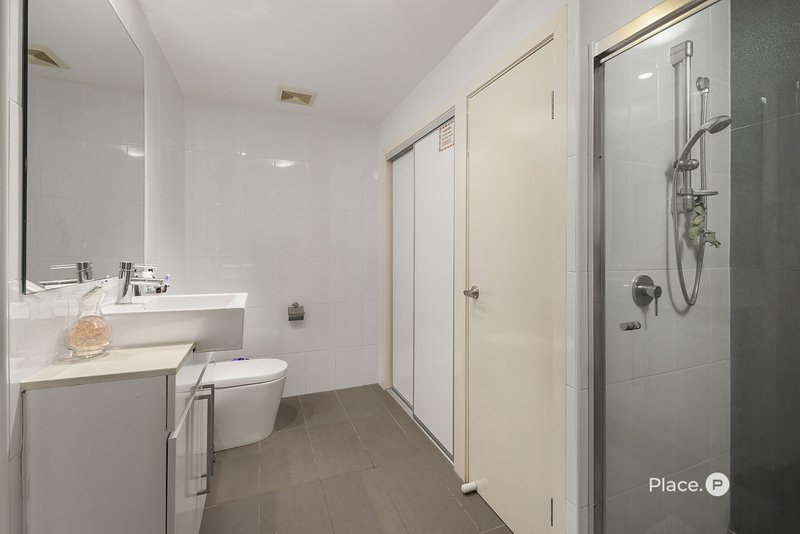 Photo - 201/148 Victoria Park Road, Kelvin Grove QLD 4059 - Image 9