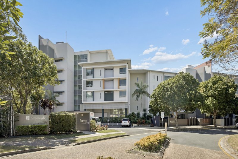 Photo - 201/2-4 Riverwalk Avenue, Robina QLD 4226 - Image 28