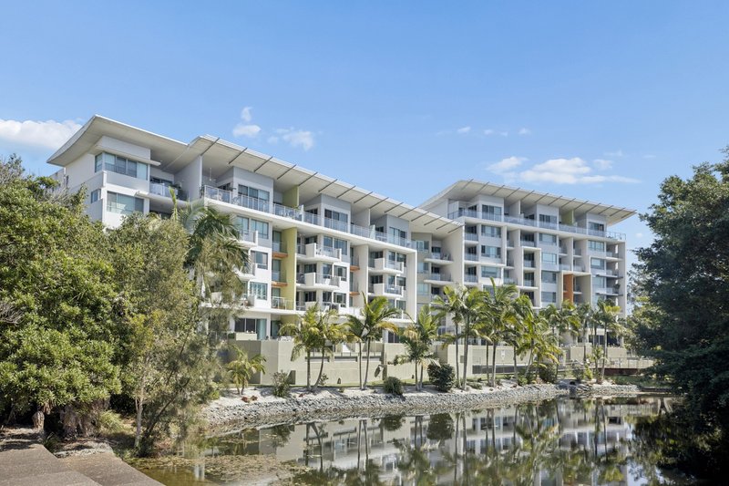 Photo - 201/2-4 Riverwalk Avenue, Robina QLD 4226 - Image 29