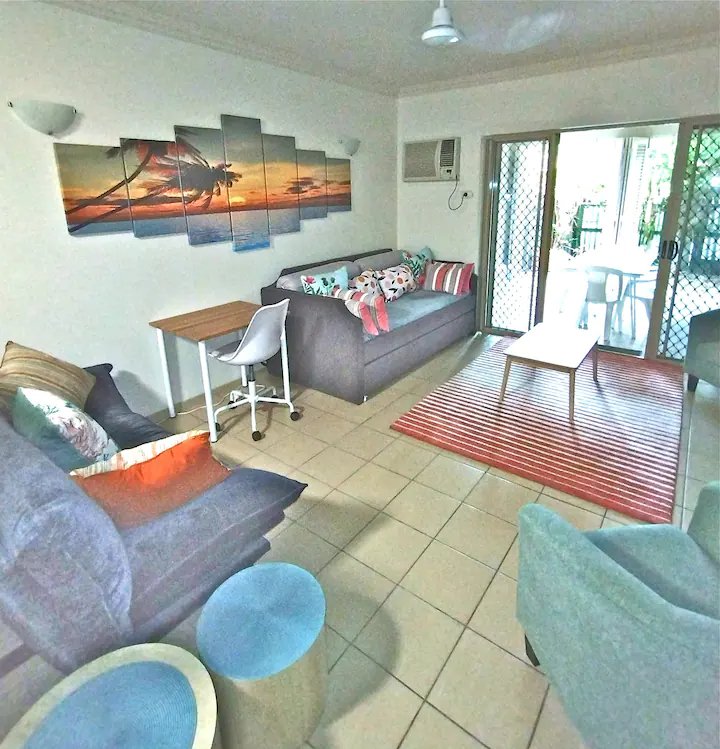 Photo - 201/2-8 Centenary Close, Manoora QLD 4870 - Image 5