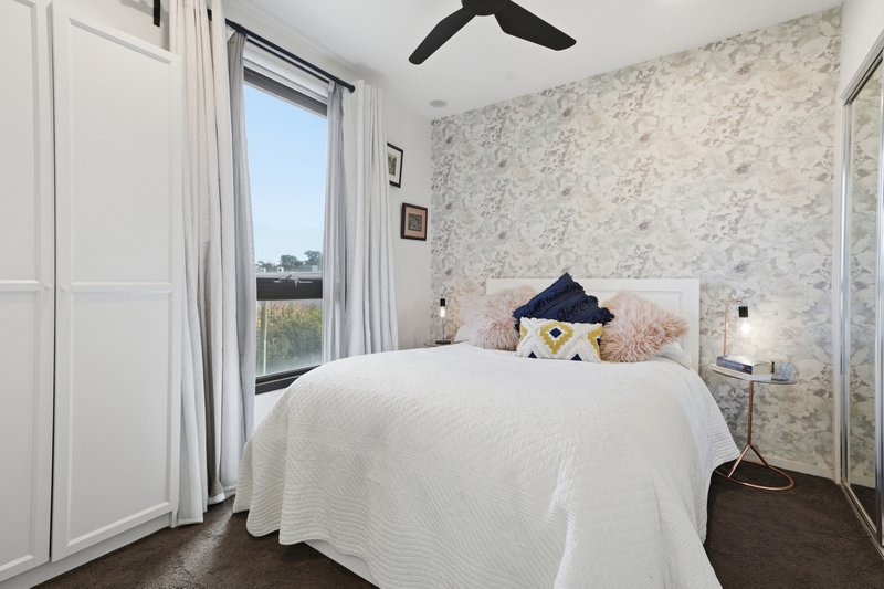 Photo - 201/2 Churchill Street, Ringwood VIC 3134 - Image 12