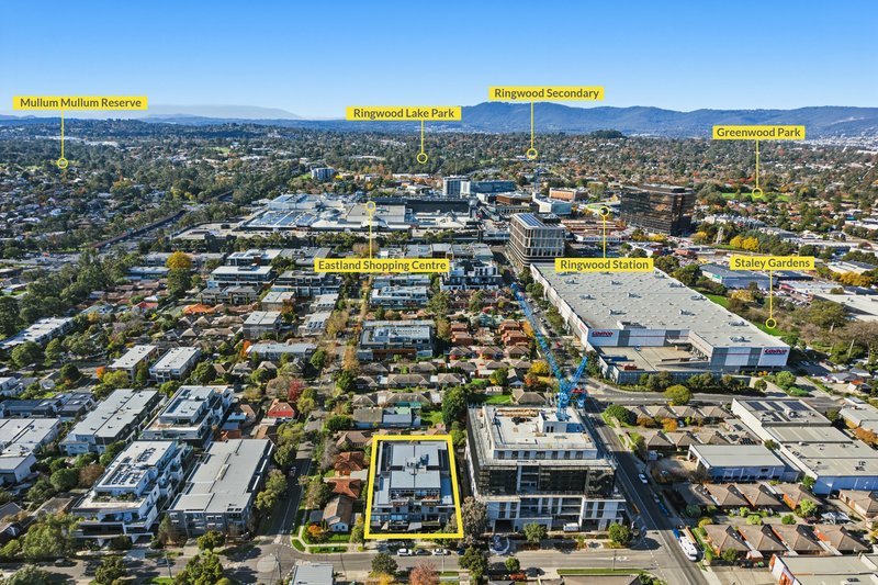 Photo - 201/2 Churchill Street, Ringwood VIC 3134 - Image 14