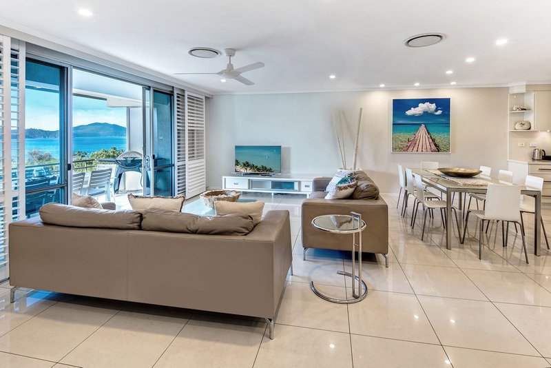 Photo - 201/2 Marina Drive, Poinciana Lodge , Hamilton Island QLD 4803 - Image 4