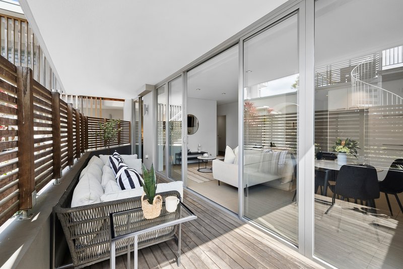 Photo - 201/2 Marlborough Street, Drummoyne NSW 2047 - Image 4