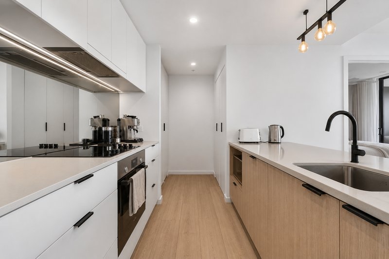 Photo - 201/2 Mawarra Street, Palm Beach QLD 4221 - Image 4