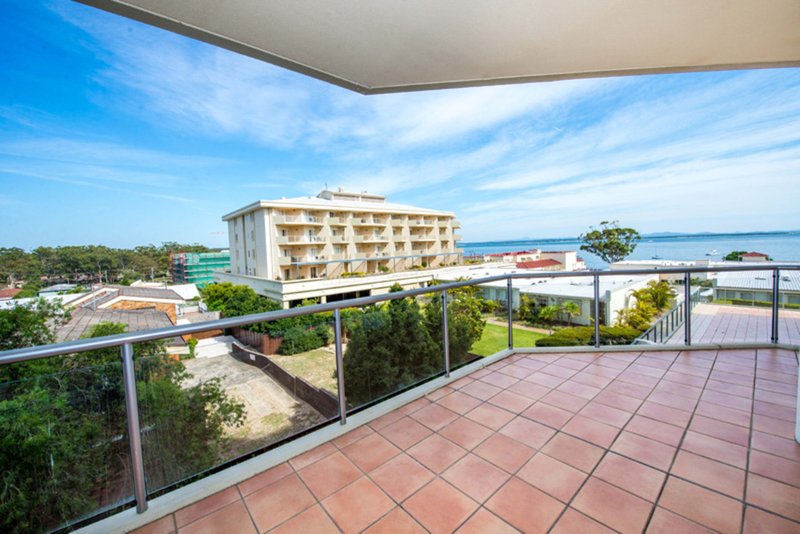 Photo - 201/2 Messines Street, Shoal Bay NSW 2315 - Image 6