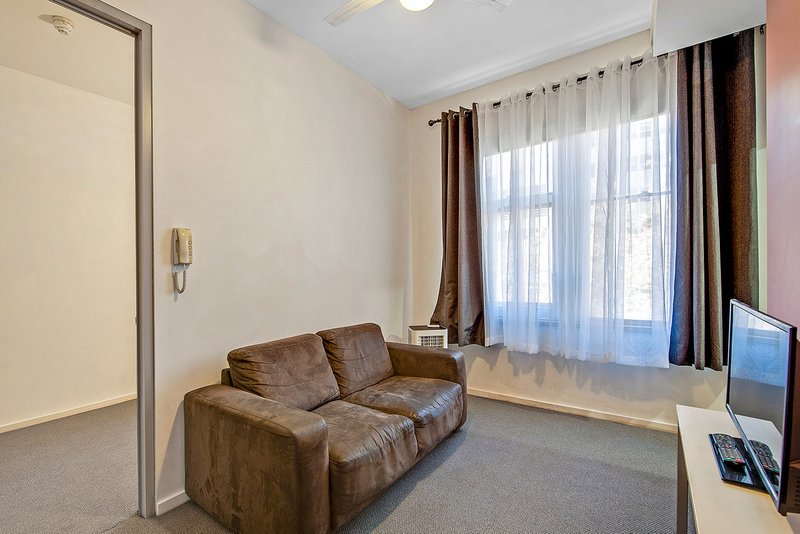 Photo - 201/23 King William Street, Adelaide SA 5000 - Image 4