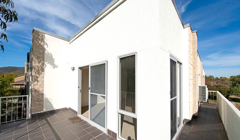 Photo - 20/123 Lowanna Street, Braddon ACT 2612 - Image 10