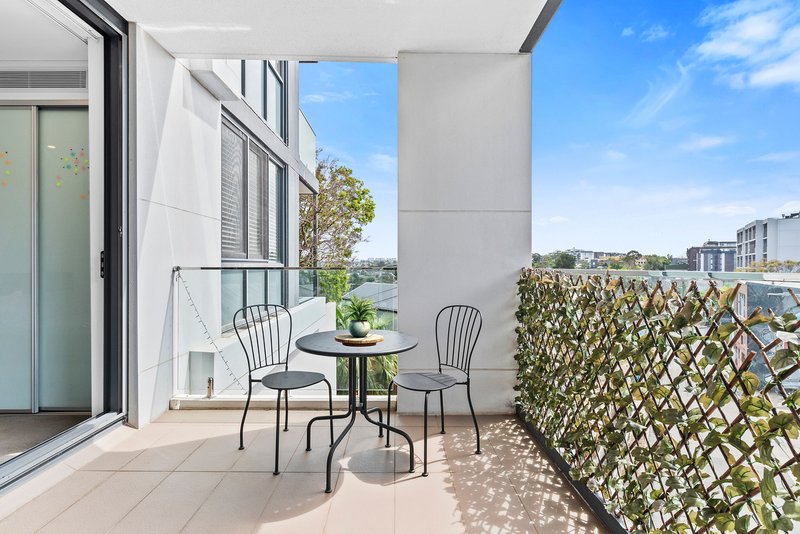 Photo - 201/230 Victoria Road, Gladesville NSW 2111 - Image 8