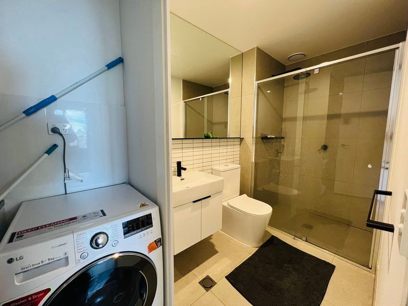 Photo - 201/260 Burwood Highway, Burwood VIC 3125 - Image 9