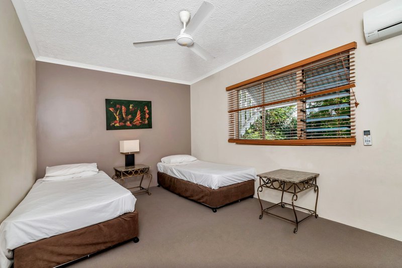 Photo - 20/129 Oleander Street, Holloways Beach QLD 4878 - Image 4