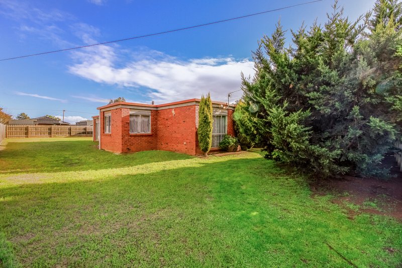 2013 Western Highway, Rockbank VIC 3335