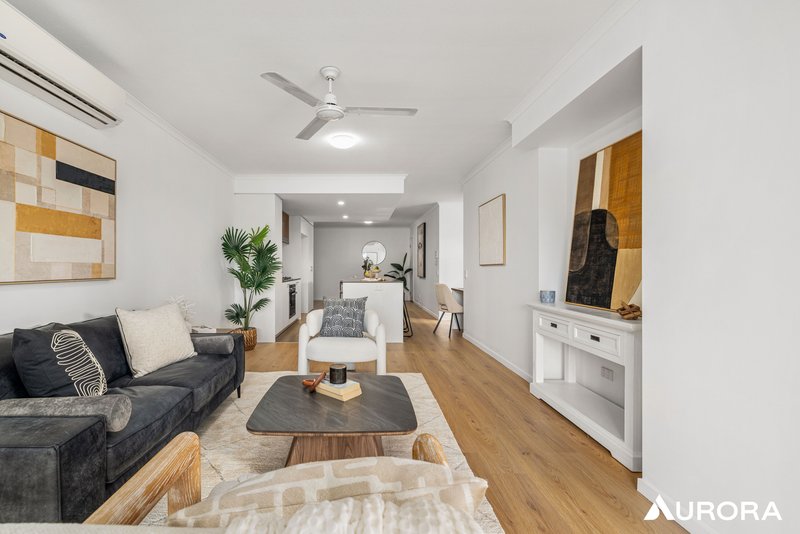 Photo - 201/300 Turton Street, Coopers Plains QLD 4108 - Image 2