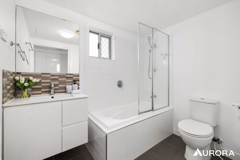 Photo - 201/300 Turton Street, Coopers Plains QLD 4108 - Image 12