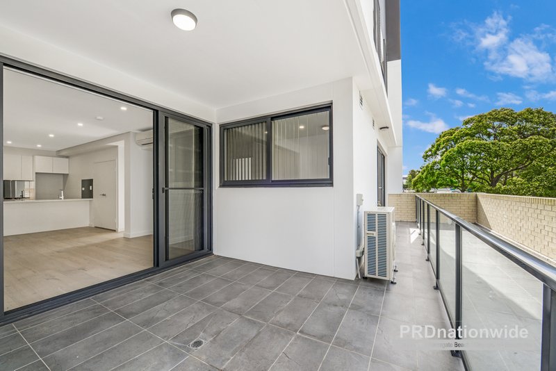 Photo - 201/315 Taren Point Road, Caringbah NSW 2229 - Image 6