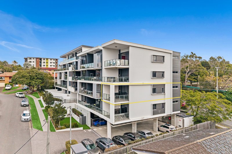 Photo - 201/32 Gonzales Street, Macgregor QLD 4109 - Image 1