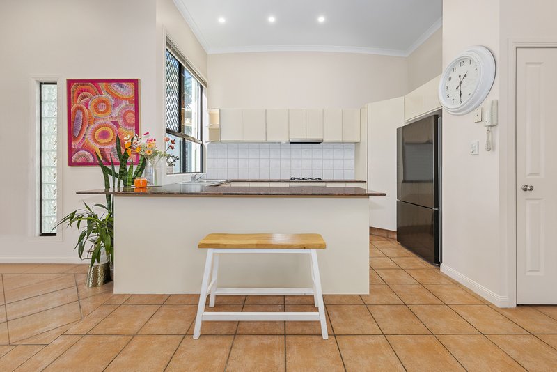 Photo - 201/32 Maryvale Street, Toowong QLD 4066 - Image 6