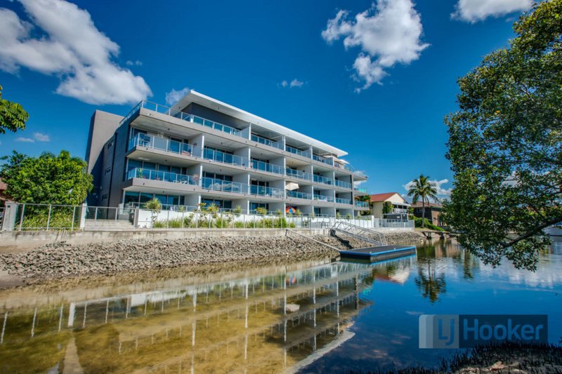 Photo - 201/33-35 Madang Crescent, Runaway Bay QLD 4216 - Image 6