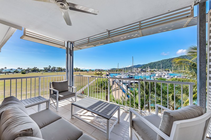 Photo - 201/33 Port Drive, Airlie Beach QLD 4802 - Image 18