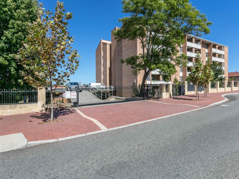 Photo - 201/365 Cambridge Street, Wembley WA 6014 - Image 16