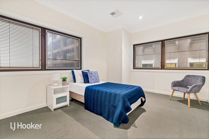 Photo - 201/39 Grenfell Street, Adelaide SA 5000 - Image 8