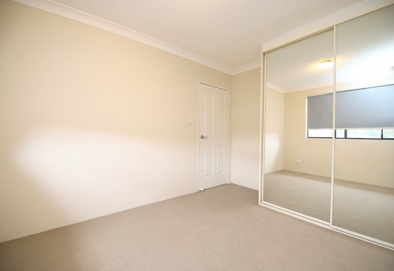 Photo - 20/14-16 White Avenue, Bankstown NSW 2200 - Image 5