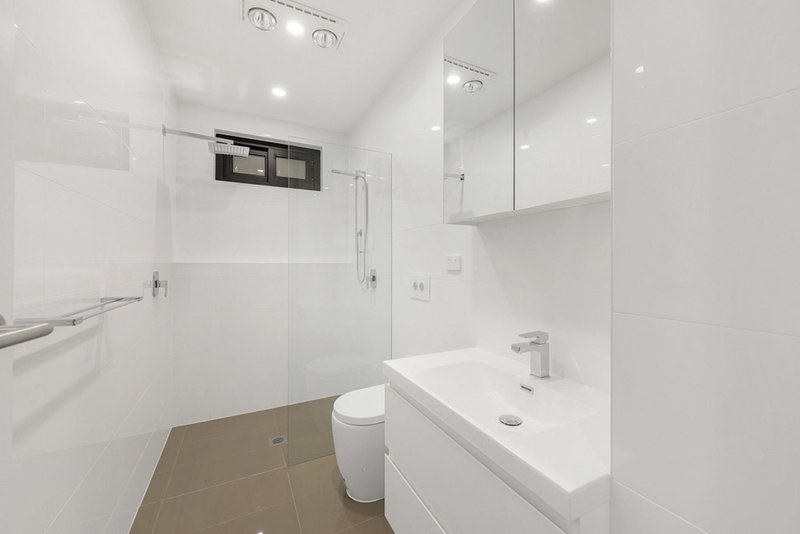 Photo - 201/44 Churchill Road, Ovingham SA 5082 - Image 3