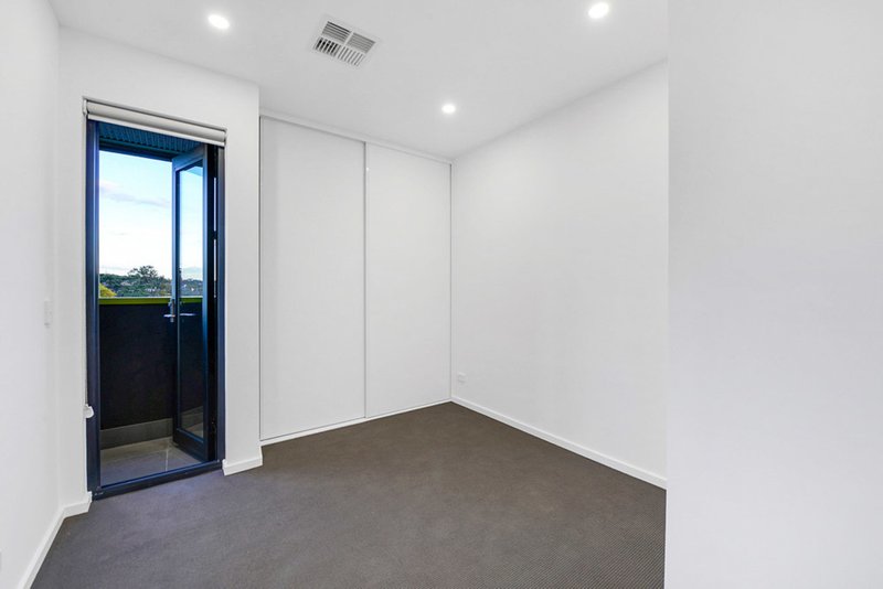 Photo - 201/44 Churchill Road, Ovingham SA 5082 - Image 4