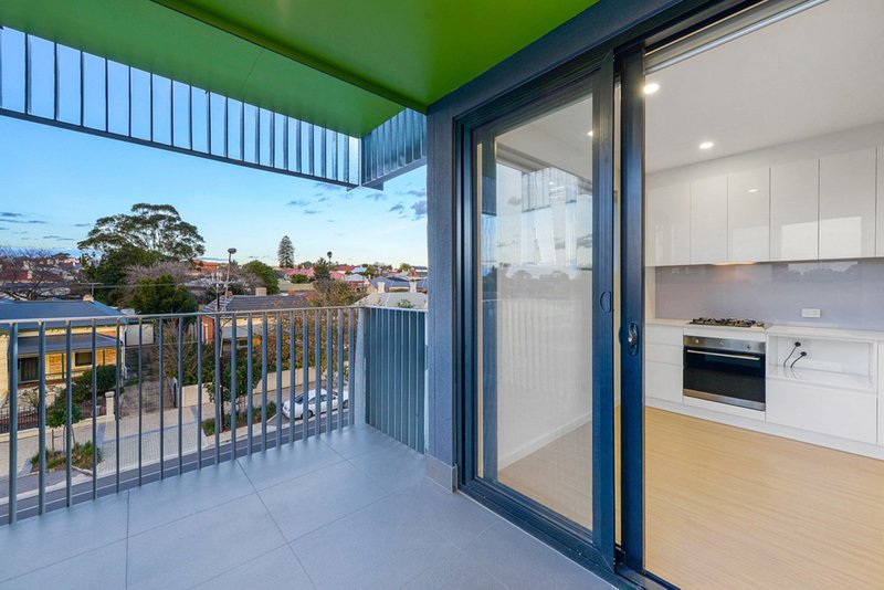 Photo - 201/44 Churchill Road, Ovingham SA 5082 - Image 6