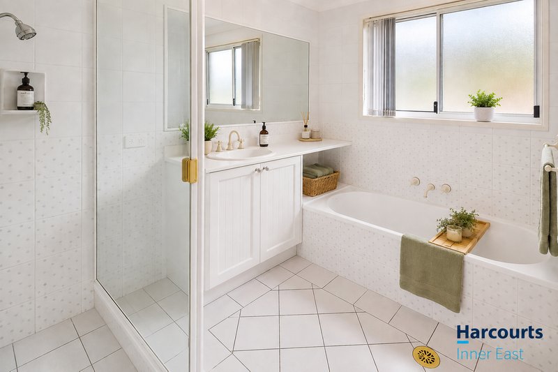 Photo - 20/15 Abel Smith Crescent, Mount Ommaney QLD 4074 - Image 8