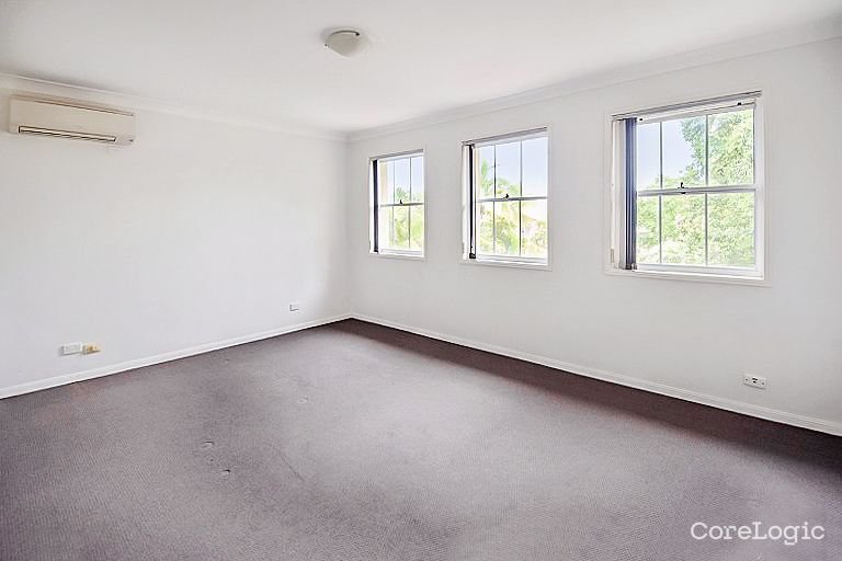 Photo - 20/15 Abel Smith Crescent, Mount Ommaney QLD 4074 - Image 9