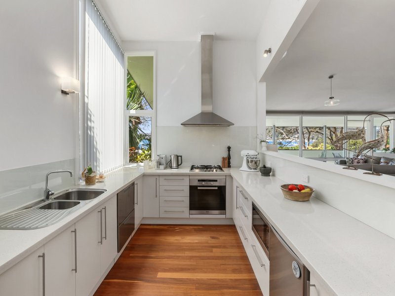 Photo - 2015 Pittwater Road, Bayview NSW 2104 - Image 4