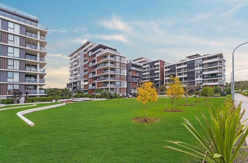 Photo - 201/7 Garrigarrang Avenue, Kogarah NSW 2217 - Image 1