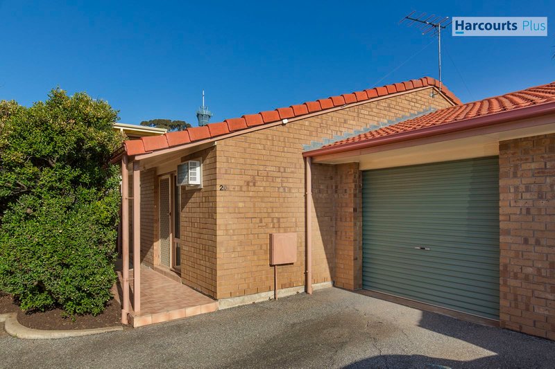 Photo - 20/17 Zwerner Drive, Hallett Cove SA 5158 - Image 2