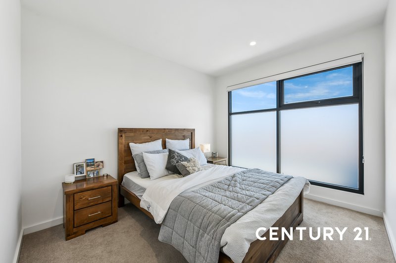 Photo - 201/77 Mitchell Street, Bentleigh VIC 3204 - Image 6