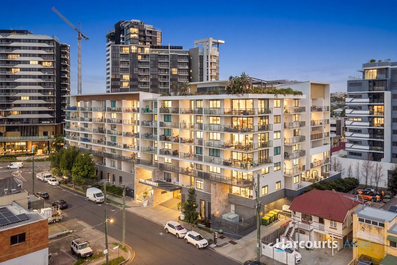 Photo - 201/8 Holden Street, Woolloongabba QLD 4102 - Image 1