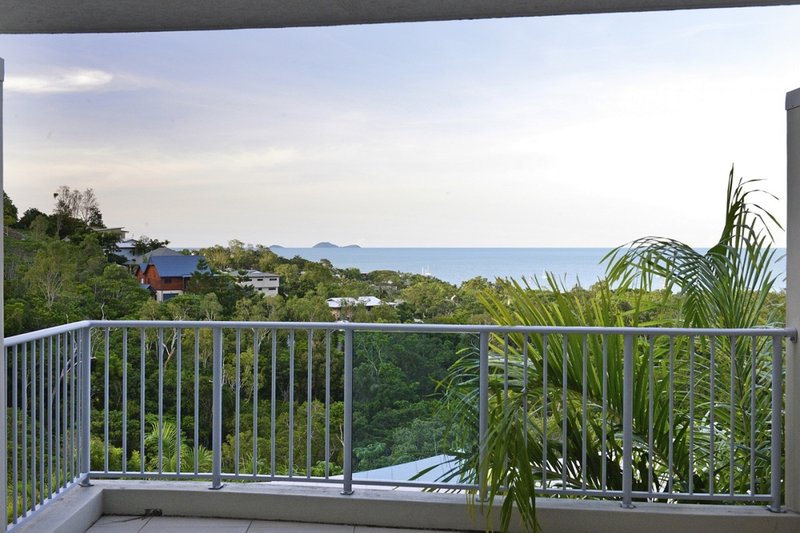 Photo - 20/18 Raintree Place, Airlie Beach QLD 4802 - Image 2