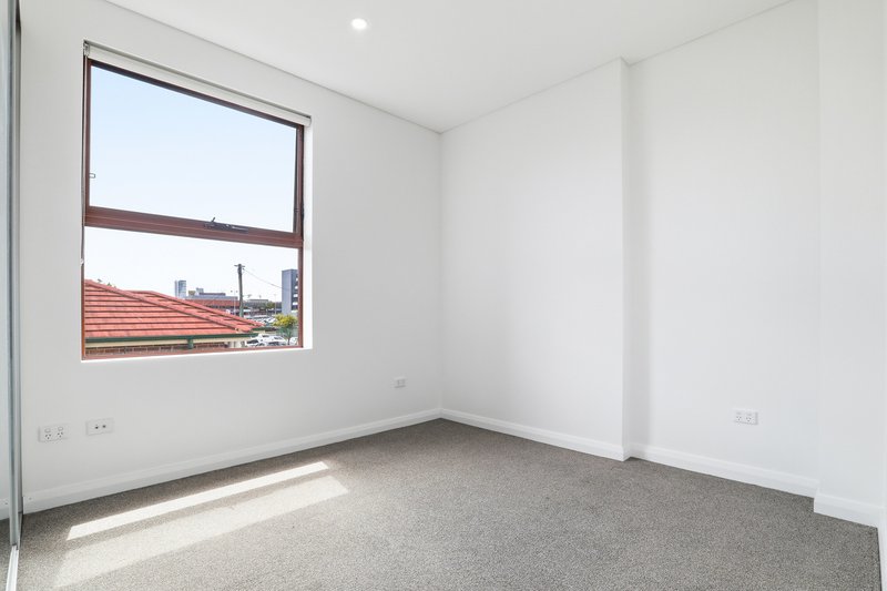 Photo - 201/9-11 Swinson Road, Blacktown NSW 2148 - Image 5