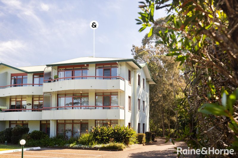 Photo - 20/1A Mitchell Parade, Mollymook Beach NSW 2539 - Image 2