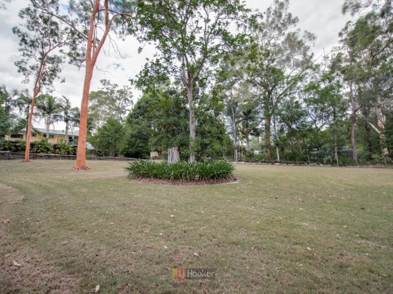 Photo - 202-204 Forestdale Drive, Forestdale QLD 4118 - Image 18