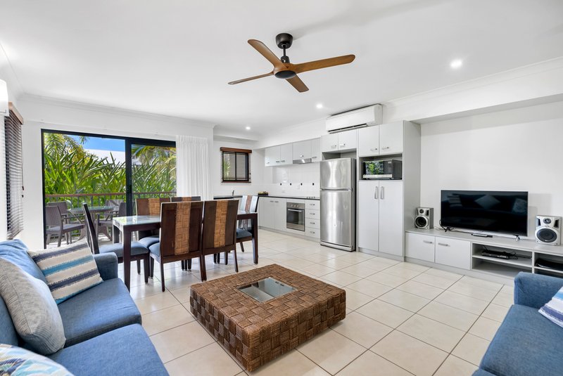 Photo - 20/2-8 Blue Water Lane, Trinity Beach QLD 4879 - Image 3