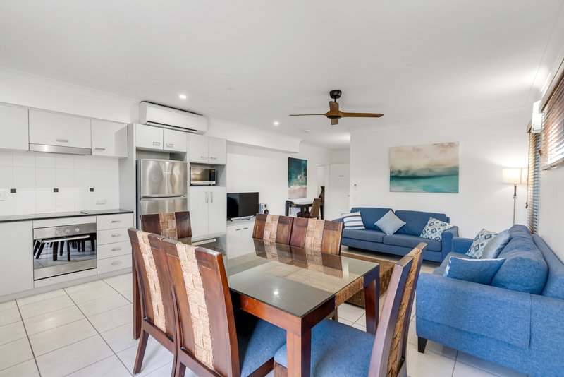 Photo - 20/2-8 Blue Water Lane, Trinity Beach QLD 4879 - Image 5