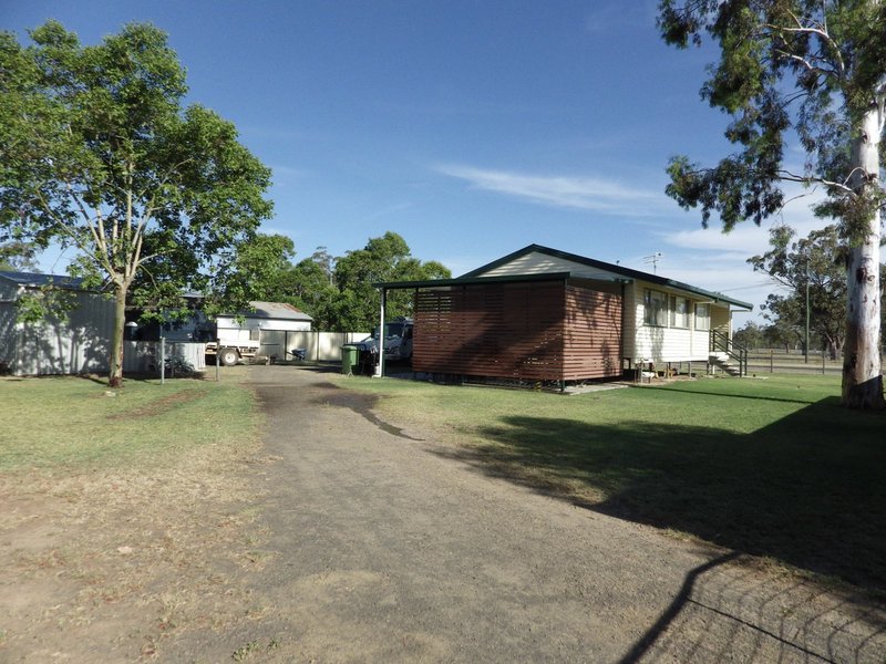 Photo - 202 Alice Street, Mitchell QLD 4465 - Image 17