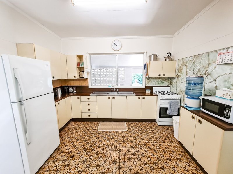 Photo - 202 Camooweal Street, Mount Isa QLD 4825 - Image 2