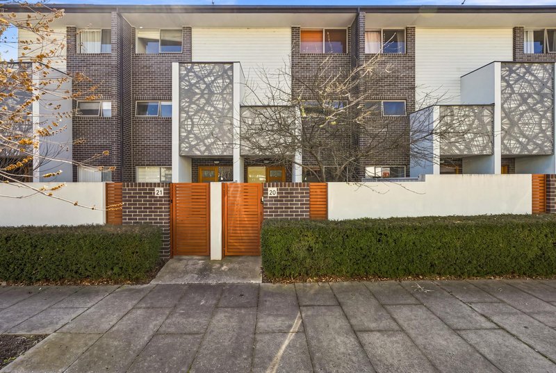 Photo - 20/2 Clare Burton Crescent, Franklin ACT 2913 - Image 11