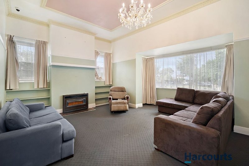 Photo - 202 Dawson Street South, Ballarat Central VIC 3350 - Image 16