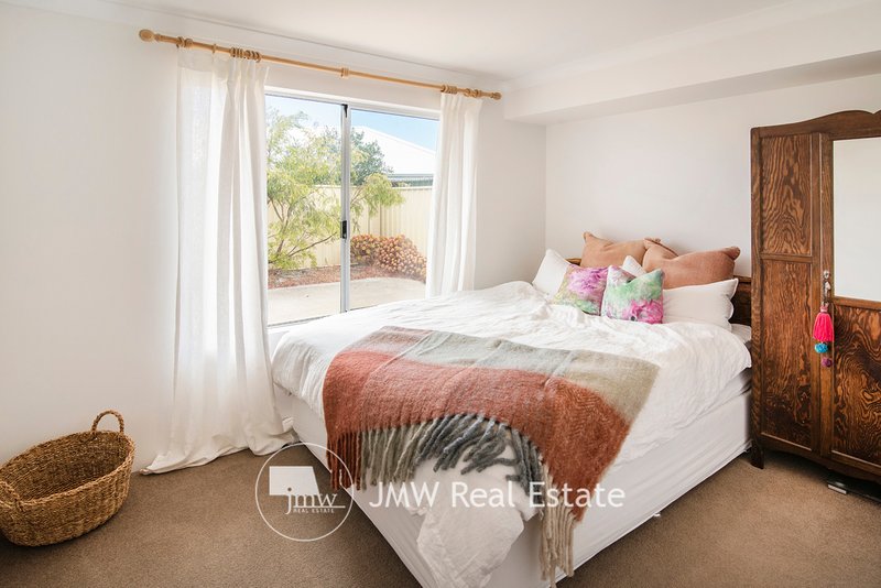 Photo - 202 Dunsborough Lakes Drive, Dunsborough WA 6281 - Image 7