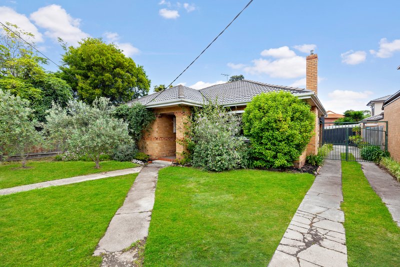 Photo - 202 Haughton Road, Oakleigh South VIC 3167 - Image 9