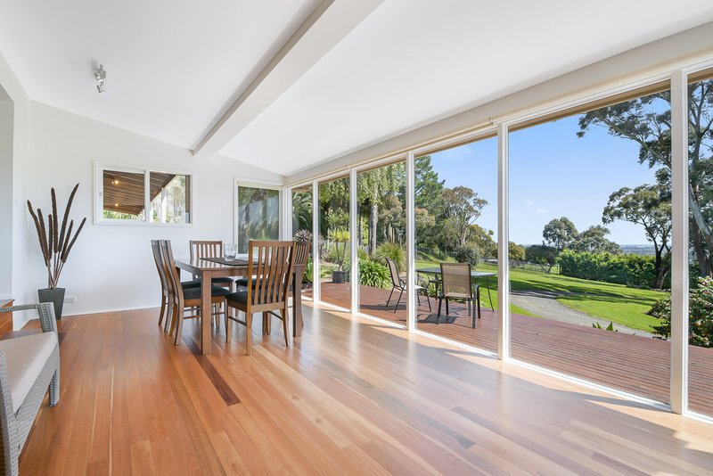 Photo - 202 Hessell Road, Harkaway VIC 3806 - Image 9