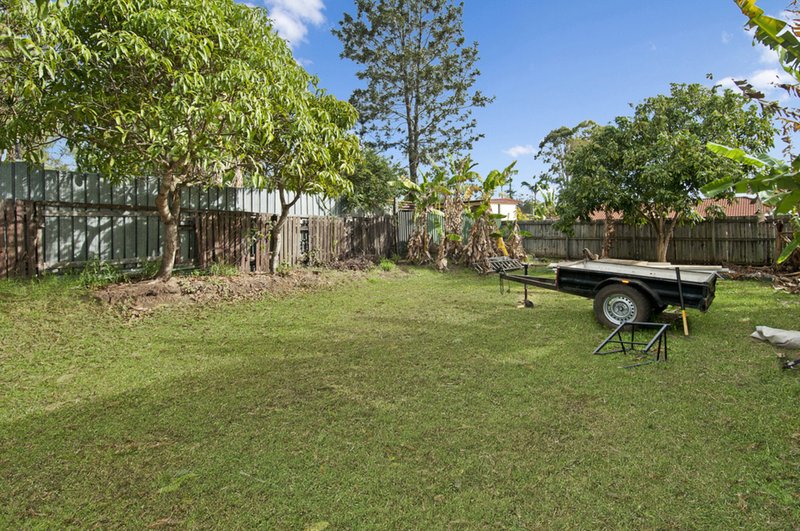 Photo - 202 Juers Street, Kingston QLD 4114 - Image 12